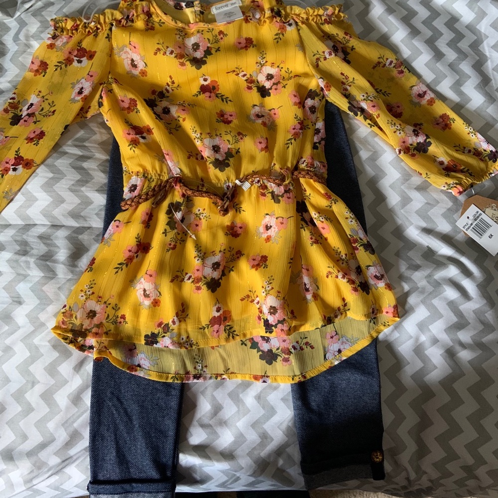 6/6x Girls outfit *New with Tags!